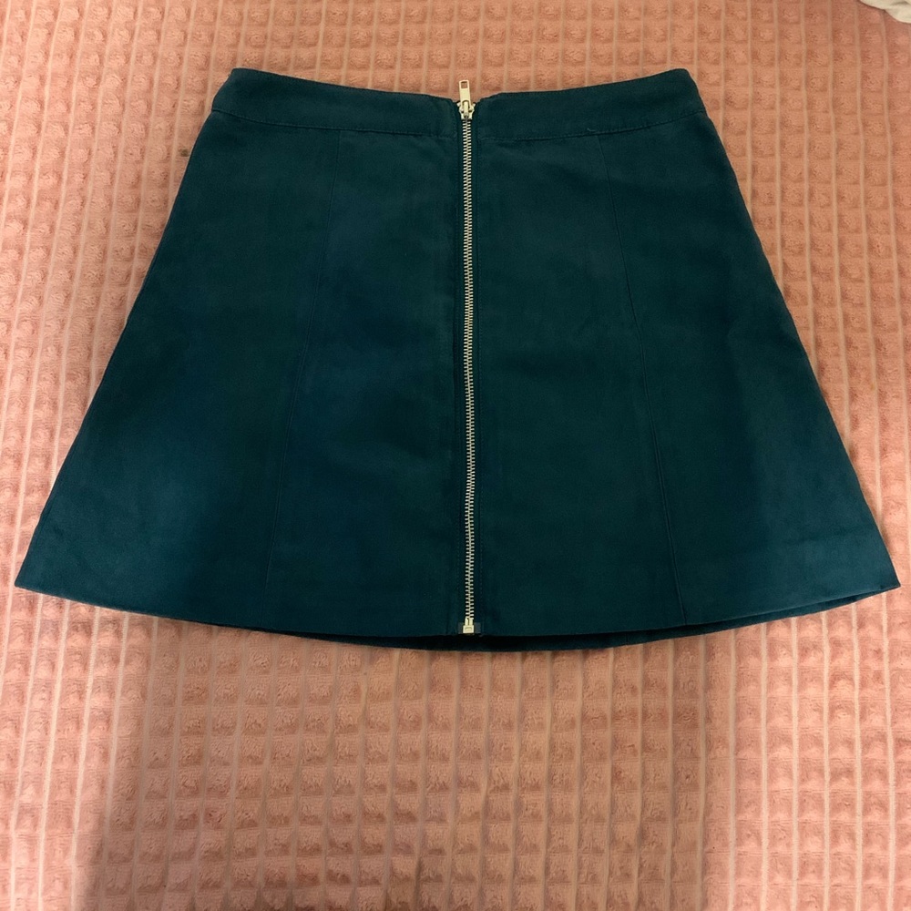 Skirt - Picture 1 of 4